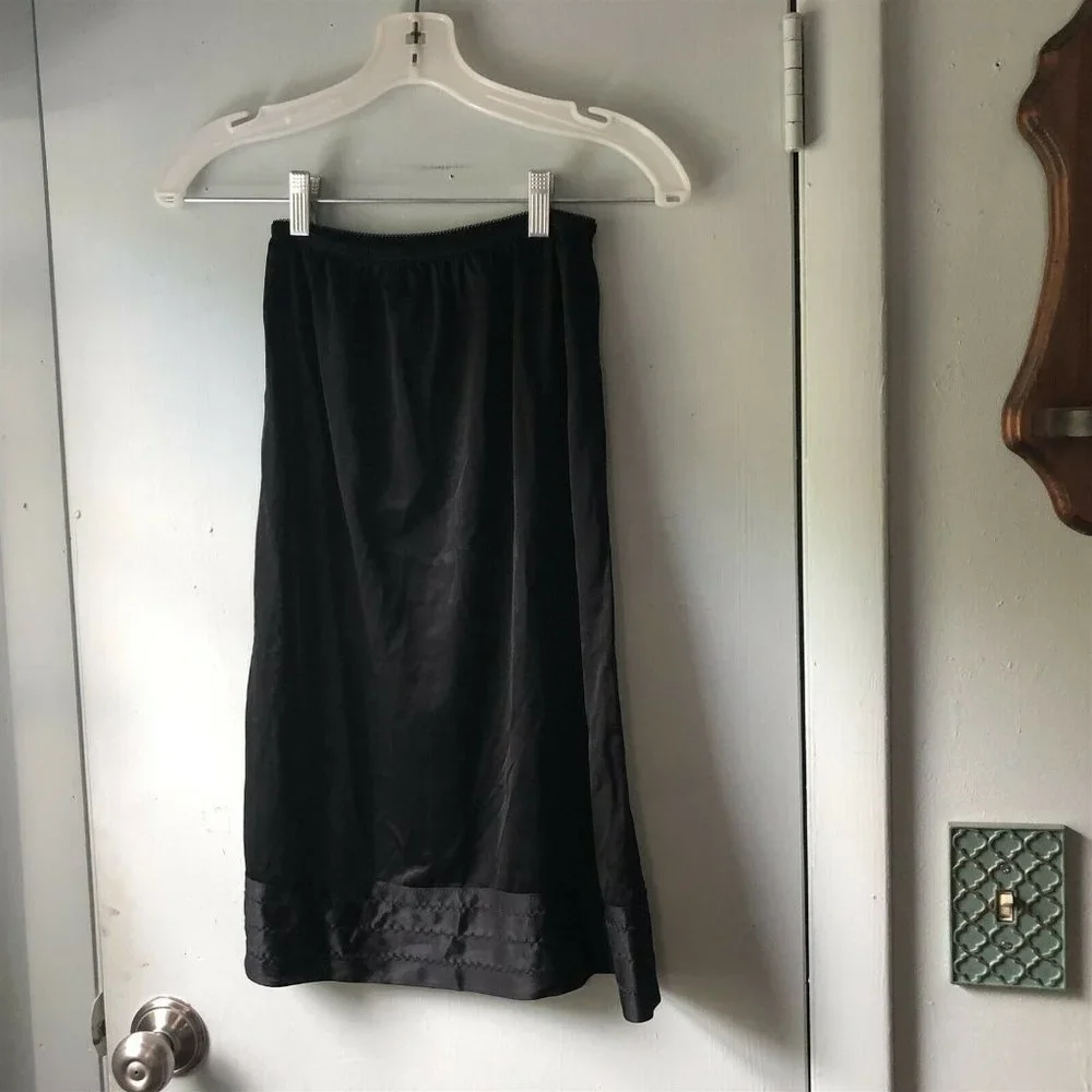Vintage Womens Half Slip Black Adjustable Length Nylon Undergarment